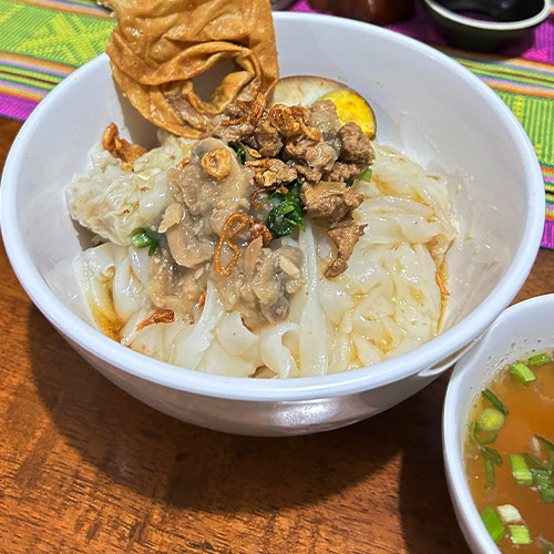 menu - Kwetiau Pangsit Ayam Jamur